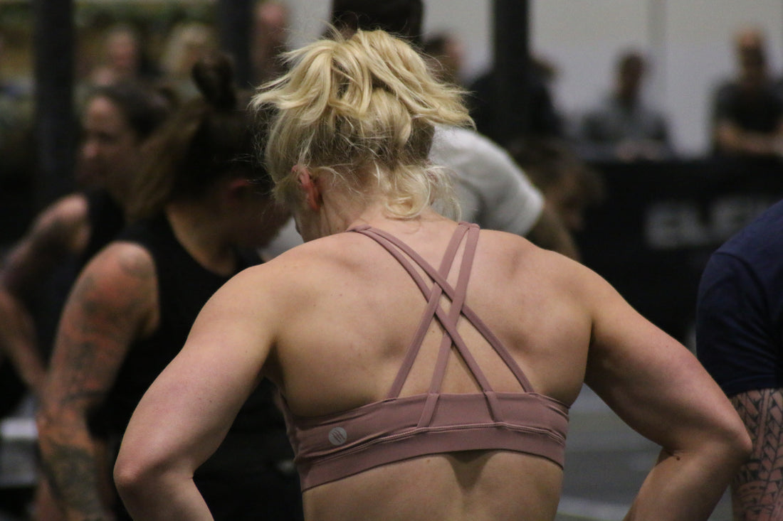 Female wearing Untamed Sports Bra whilst doing CrossFit