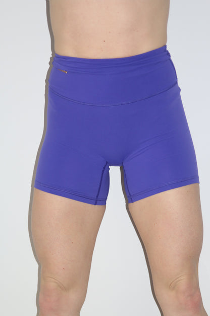 Essential V Shorts 6-inch